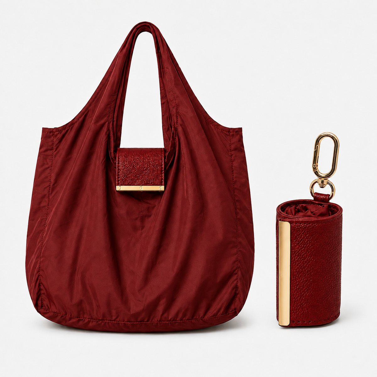 🔥 2026 Summer’s Trending Pet Pick — Foldable Keychain Bag